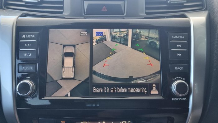 2021 Nissan Navara ST-X