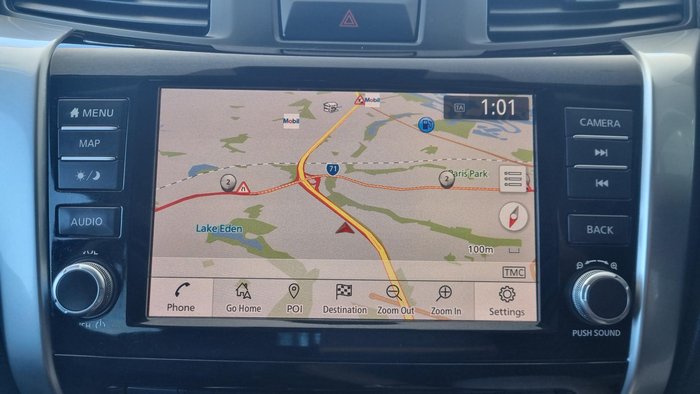 2021 Nissan Navara ST-X