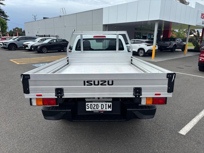 2025 Isuzu D-MAX SX High Ride MY25.5 4x2 Mineral White