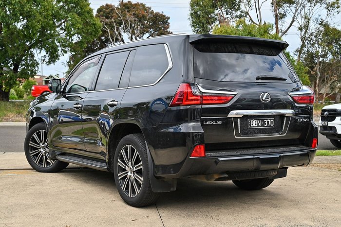 2017 Lexus LX LX570
