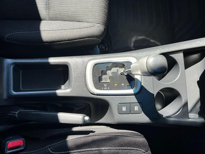 2020 Toyota Hilux SR5