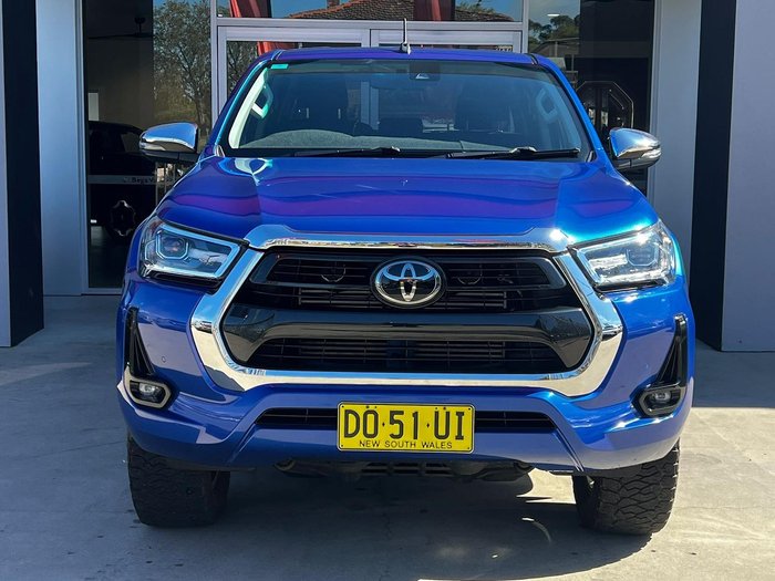 2020 Toyota Hilux SR5
