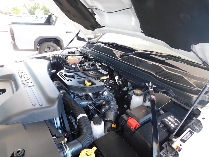 2025 RAM 2500 Laramie Rambox