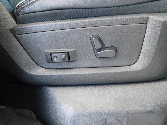 2025 RAM 2500 Laramie Rambox