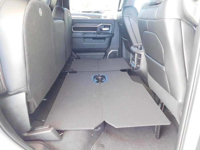 2025 RAM 2500 Laramie Rambox