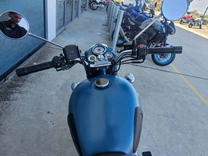 2021 ROYAL ENFIELD (SEE ALSO ENFIEL CLASSIC SQUADRON BLUE ABS Blue