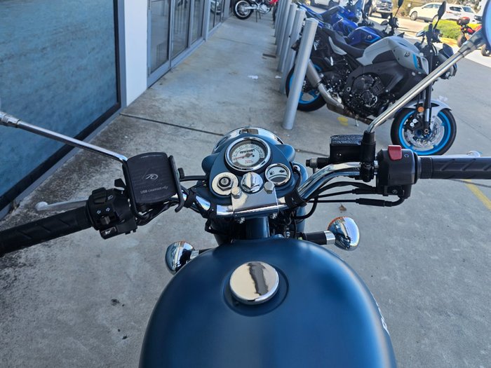 2021 ROYAL ENFIELD (SEE ALSO ENFIEL CLASSIC SQUADRON BLUE ABS Blue