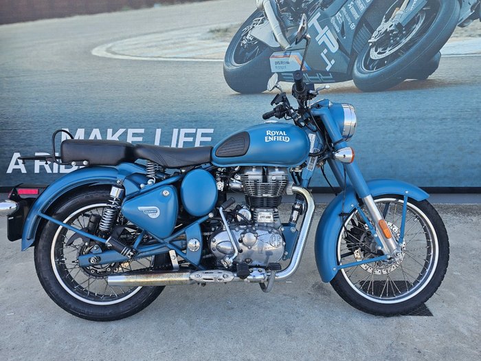 2021 ROYAL ENFIELD (SEE ALSO ENFIEL CLASSIC SQUADRON BLUE ABS Blue