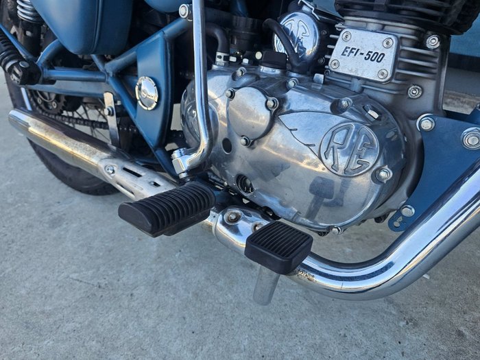 2021 ROYAL ENFIELD (SEE ALSO ENFIEL CLASSIC SQUADRON BLUE ABS Blue