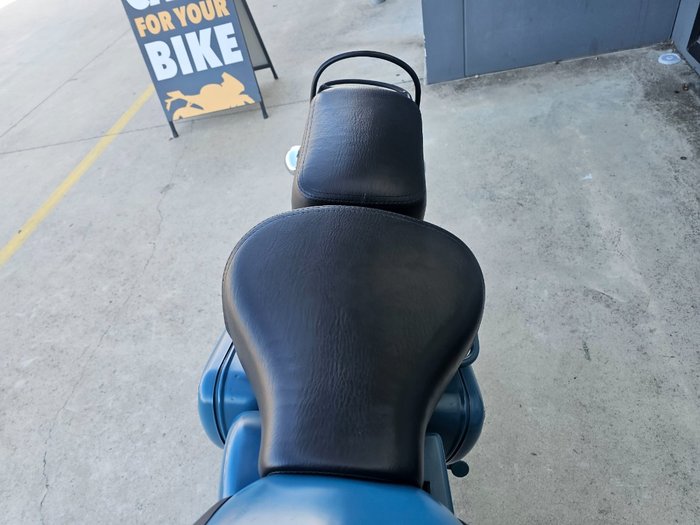 2021 ROYAL ENFIELD (SEE ALSO ENFIEL CLASSIC SQUADRON BLUE ABS Blue