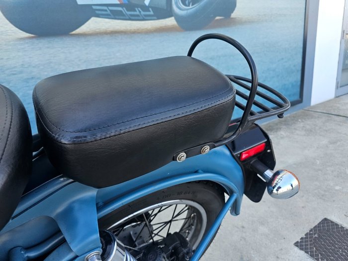 2021 ROYAL ENFIELD (SEE ALSO ENFIEL CLASSIC SQUADRON BLUE ABS Blue