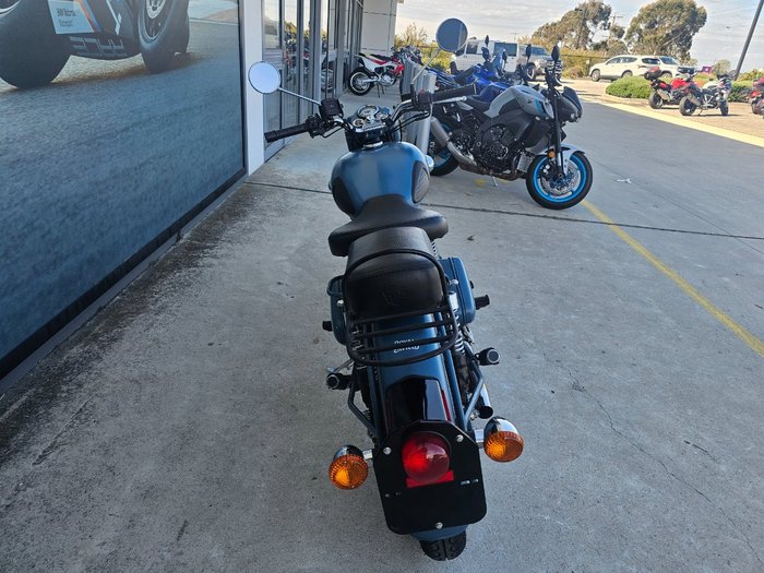 2021 ROYAL ENFIELD (SEE ALSO ENFIEL CLASSIC SQUADRON BLUE ABS Blue