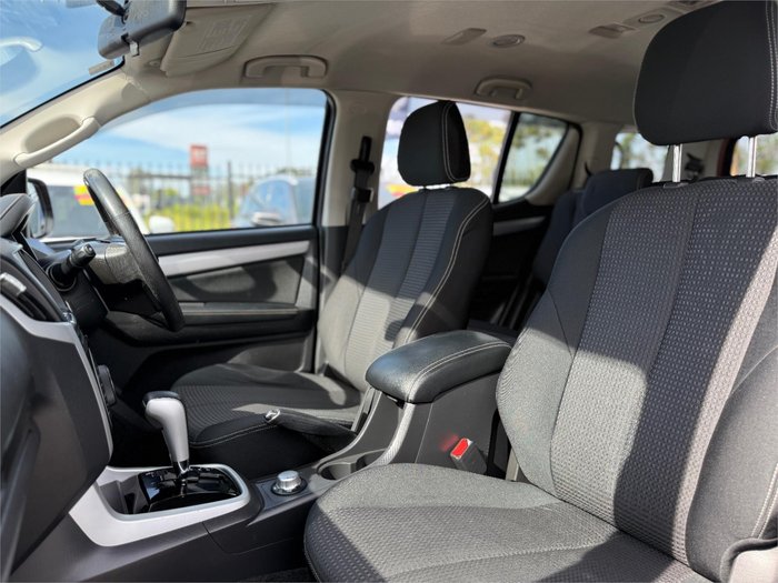 2018 ISUZU MU-X LS-U (4x4)