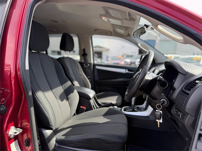 2018 ISUZU MU-X LS-U (4x4)