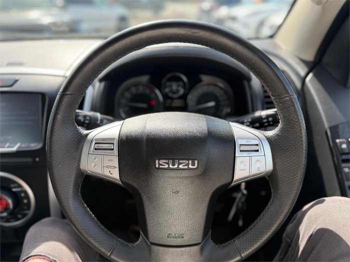 2018 ISUZU MU-X LS-U (4x4)