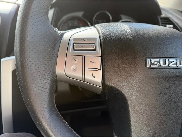 2018 ISUZU MU-X LS-U (4x4)