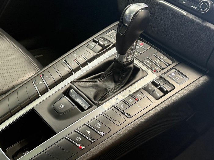 2018 Porsche Macan 95B MY18 AWD White