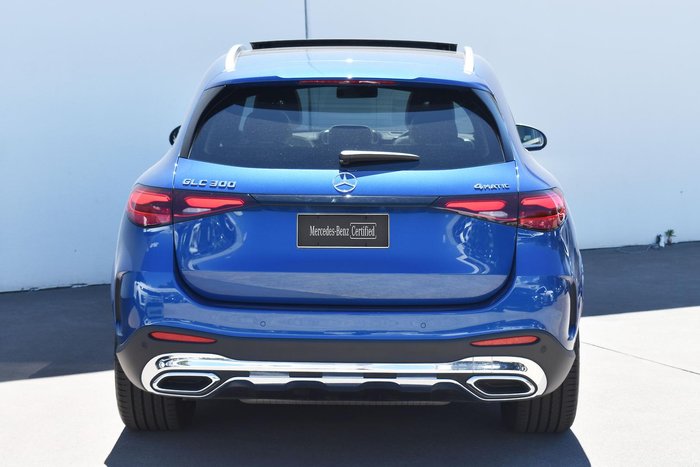 2025 Mercedes-Benz GLC-Class GLC300