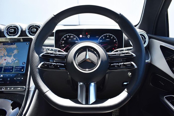 2025 Mercedes-Benz GLC-Class GLC300