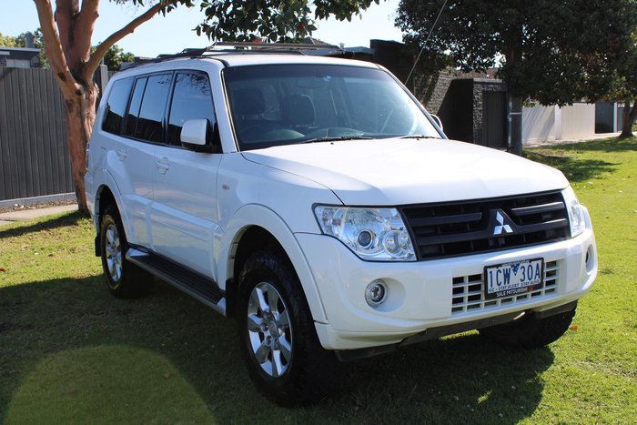 2014 Mitsubishi Pajero GLX-R
