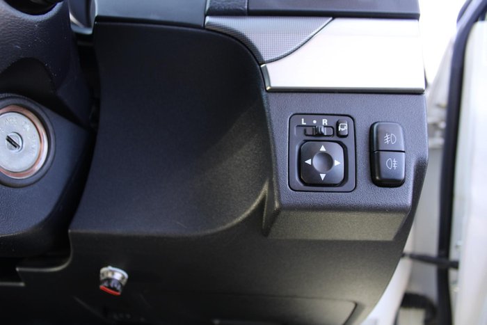 2014 Mitsubishi Pajero GLX-R