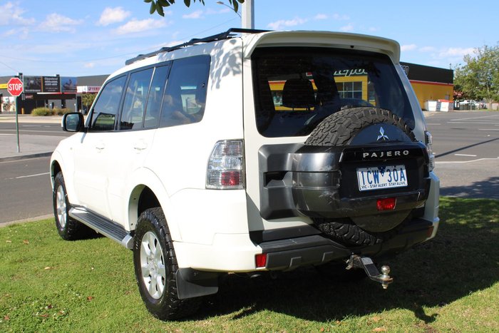 2014 Mitsubishi Pajero GLX-R