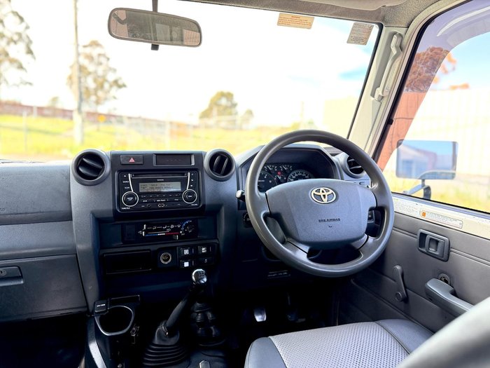 2019 Toyota Landcruiser Workmate VDJ79R 4X4 Dual Range French Vanilla