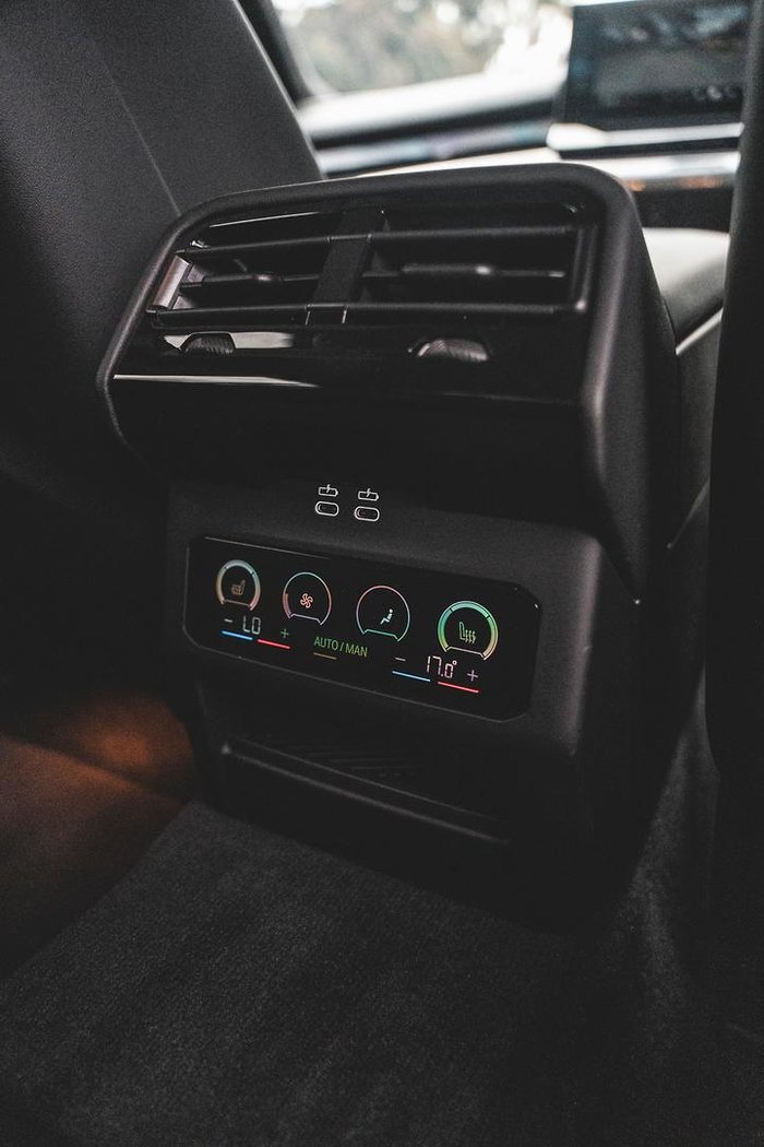 2024 BMW M5 G90 4X4 On Demand Alpine White