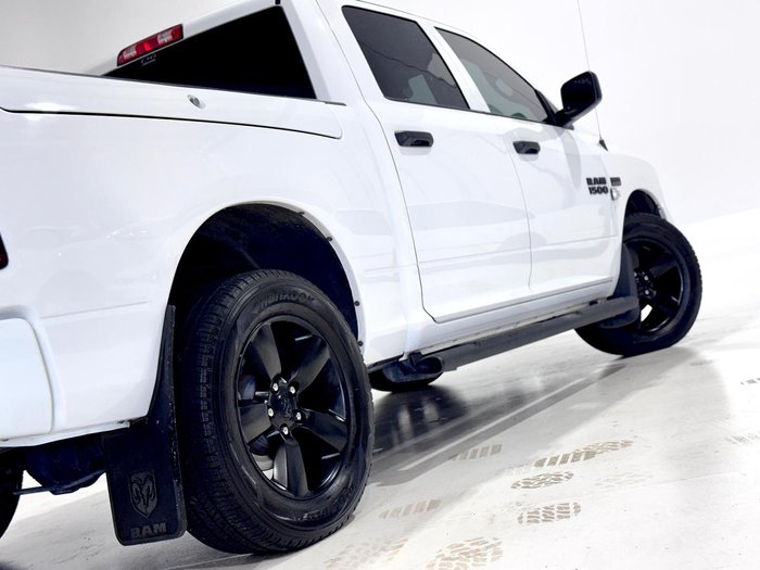 2021 RAM 1500 Express DS MY21 4X4 Dual Range Bright White