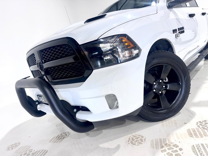 2021 RAM 1500 Express DS MY21 4X4 Dual Range Bright White
