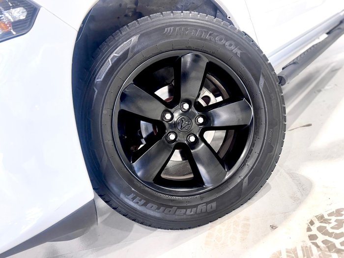 2021 RAM 1500 Express DS MY21 4X4 Dual Range Bright White