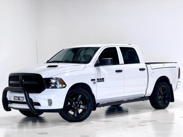 2021 RAM 1500 Express DS MY21 4X4 Dual Range Bright White