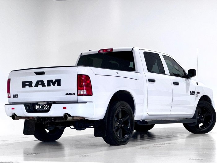 2021 RAM 1500 Express DS MY21 4X4 Dual Range Bright White