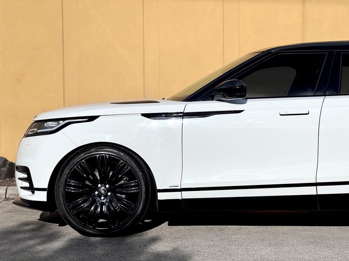 2019 Land Rover Range Rover Velar P250 R-Dynamic S L560 MY20 AWD Fuji White