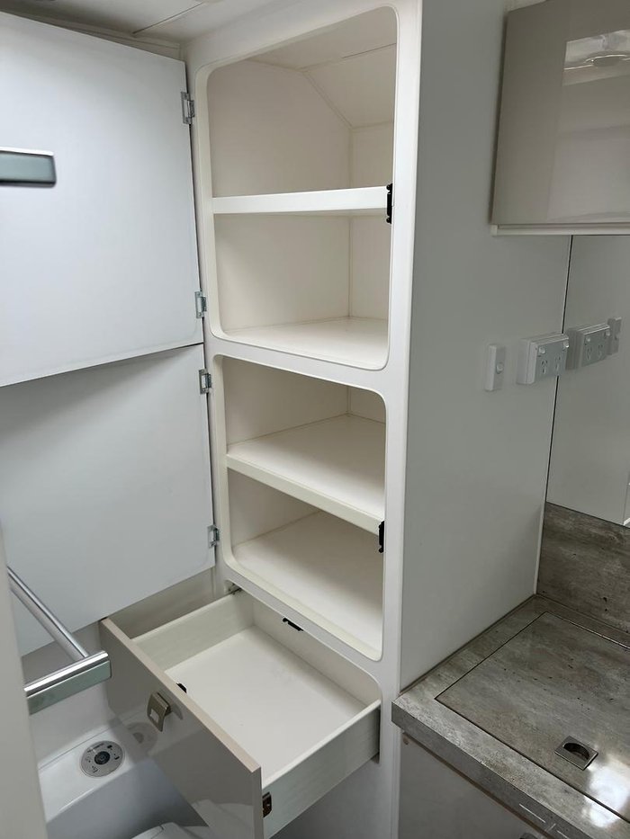 2020 Design RV Forerunner Van 5, 20'