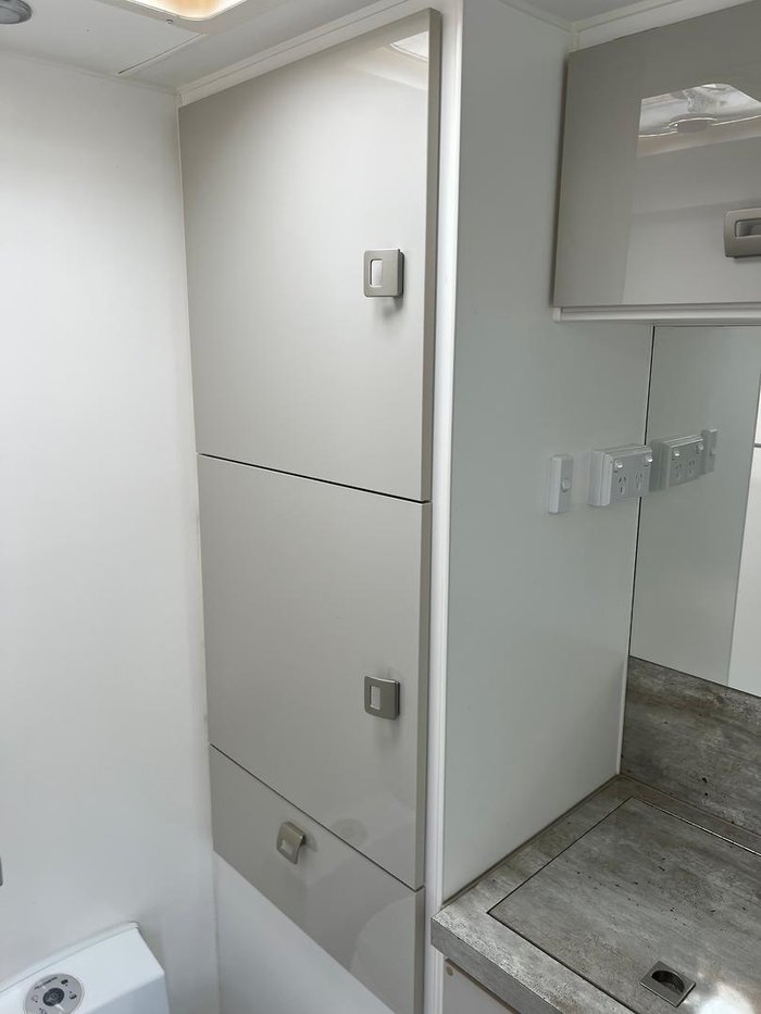 2020 Design RV Forerunner Van 5, 20'