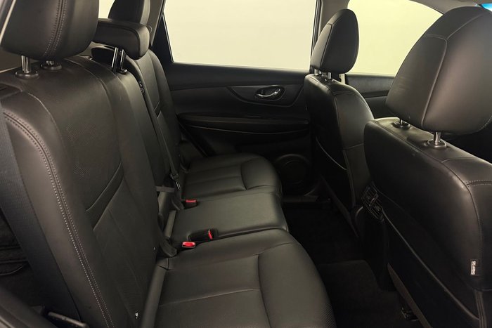 2021 Nissan X-TRAIL ST-L