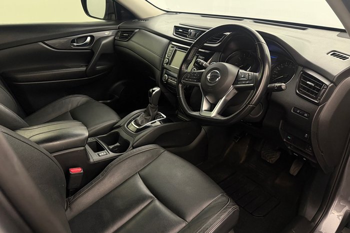 2021 Nissan X-TRAIL ST-L