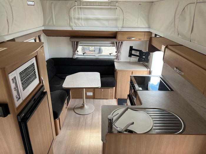 2015 Jayco Starcraft Outback 15.48-5