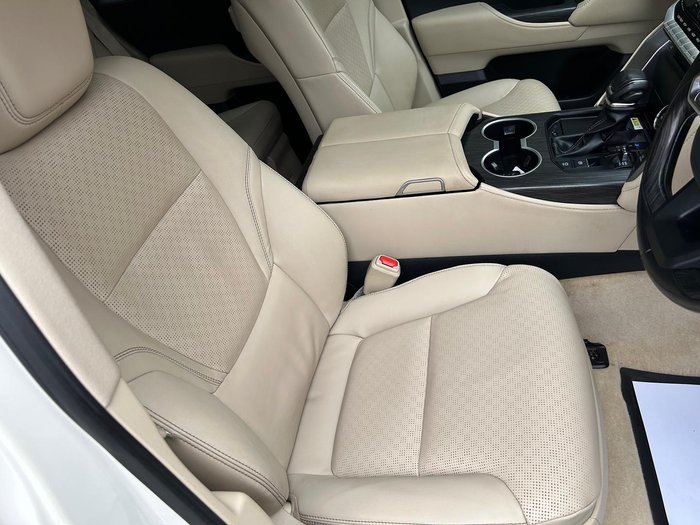 2022 Toyota Landcruiser Sahara ZX