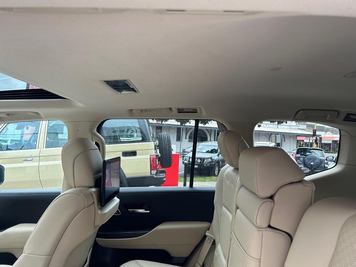 2022 Toyota Landcruiser Sahara ZX