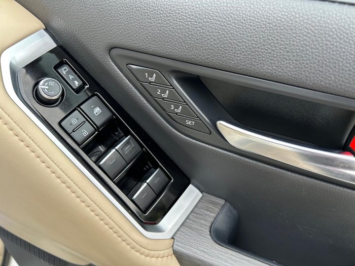 2022 Toyota Landcruiser Sahara ZX