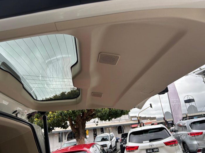 2022 Toyota Landcruiser Sahara ZX