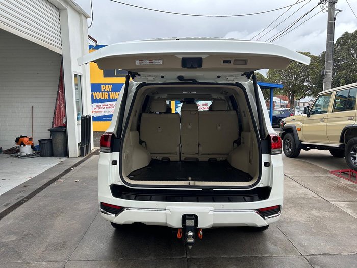 2022 Toyota Landcruiser Sahara ZX