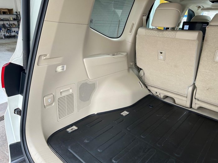 2022 Toyota Landcruiser Sahara ZX