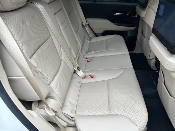 2022 Toyota Landcruiser Sahara ZX