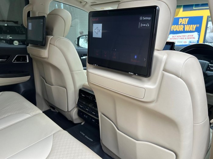 2022 Toyota Landcruiser Sahara ZX