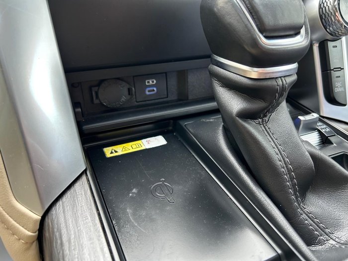 2022 Toyota Landcruiser Sahara ZX