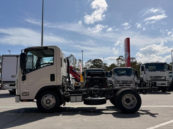 2025 Isuzu N Series NMR 60/45-150 AMT SWB