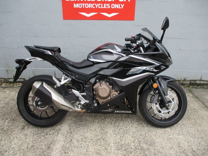 2017 Honda CBR500R BLACK